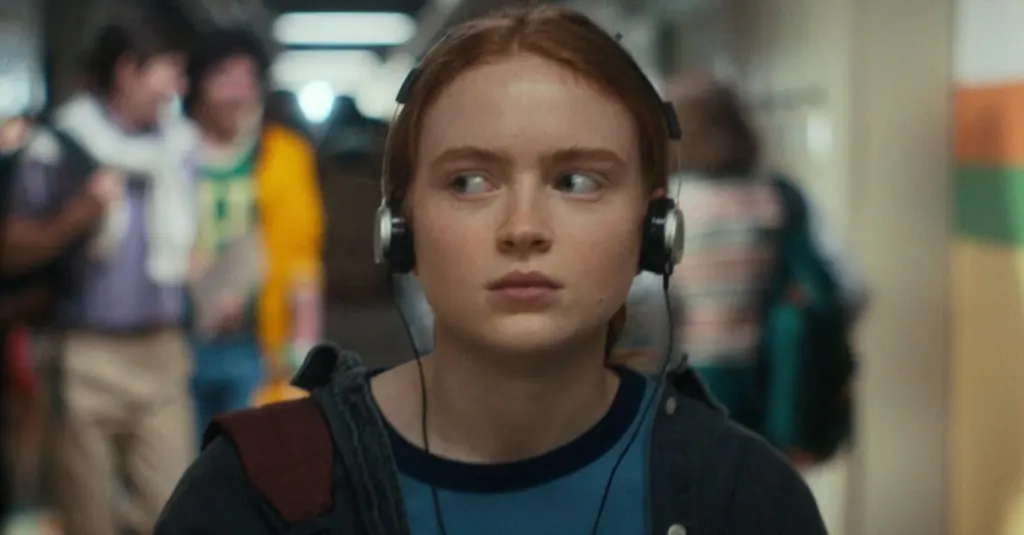 stranger-things-max-sadie-sink-headphones.jpg