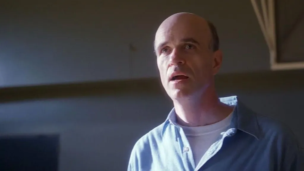 Tom Noonan as John Lee Roche in The X-Files Season 4 Episode 10
