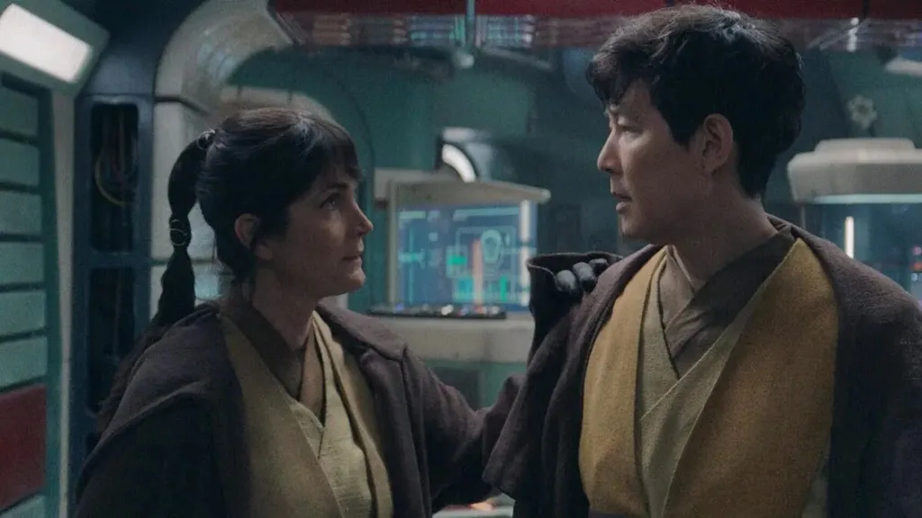 Lee Jung-Jae (Sol) and Carrie-Ann Moss (Indara) in Star Wars: The Acolyte