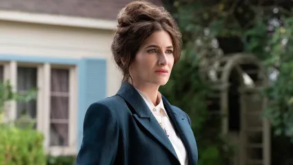 Kathryn Hahn in Agatha All Along