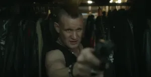 How Caught Stealing’s Director Brought the Novel’s Intense Violence To the Screen