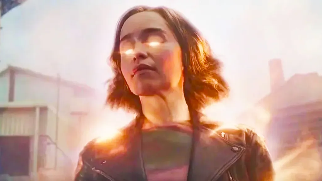 G'iah with Captain Marvel's powers in Secret Invasion