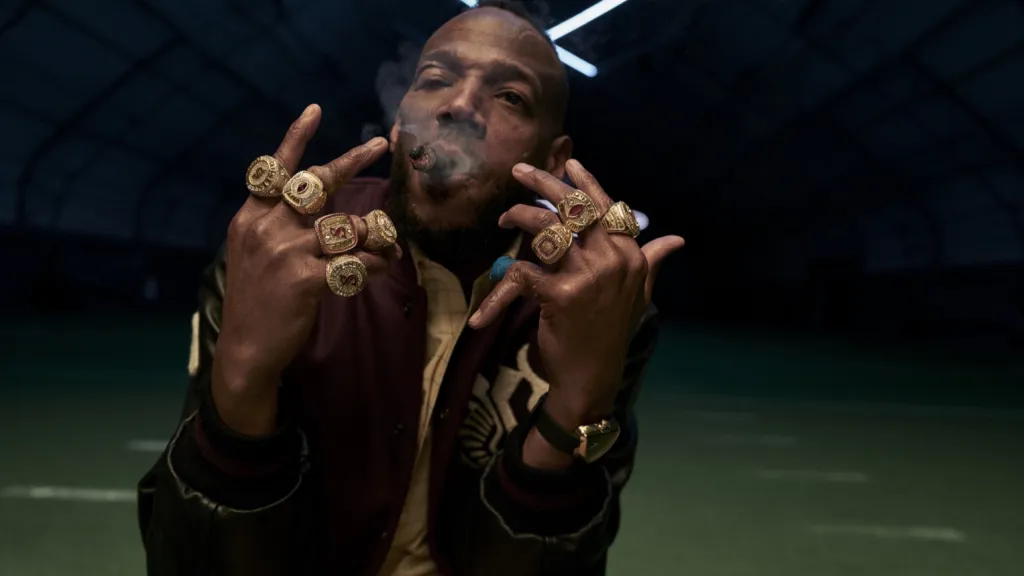 Marlon Wayans in Him