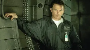 A Criminally Underrated ‘90s Sci-Fi Horror Classic is Coming to Free Streaming (And There’s Two Ways to Watch It)