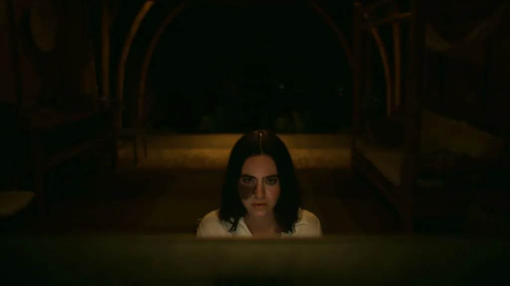 Cassandra Naud as CW in Influencers