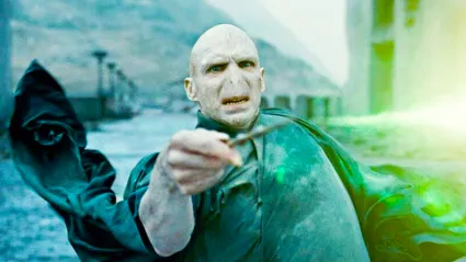 Voldemort using magic in Harry Potter and the Deathly Hallows