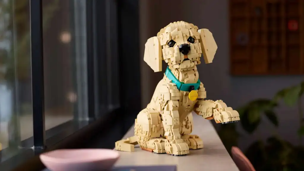 LEGO golden retriever puppy
