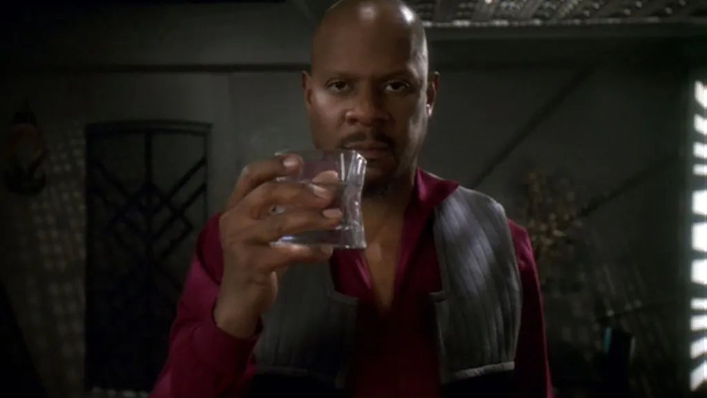 Star Trek Deep Space 9 - In The Pale Moonlight