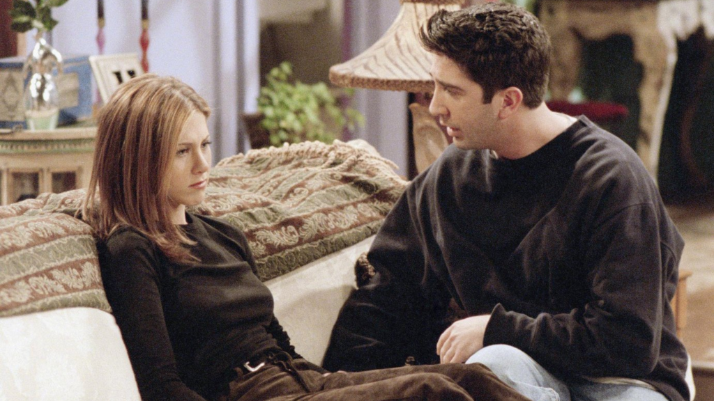 Rachel (Jennifer Aniston) and Ross (David Schwimmer) in Friends