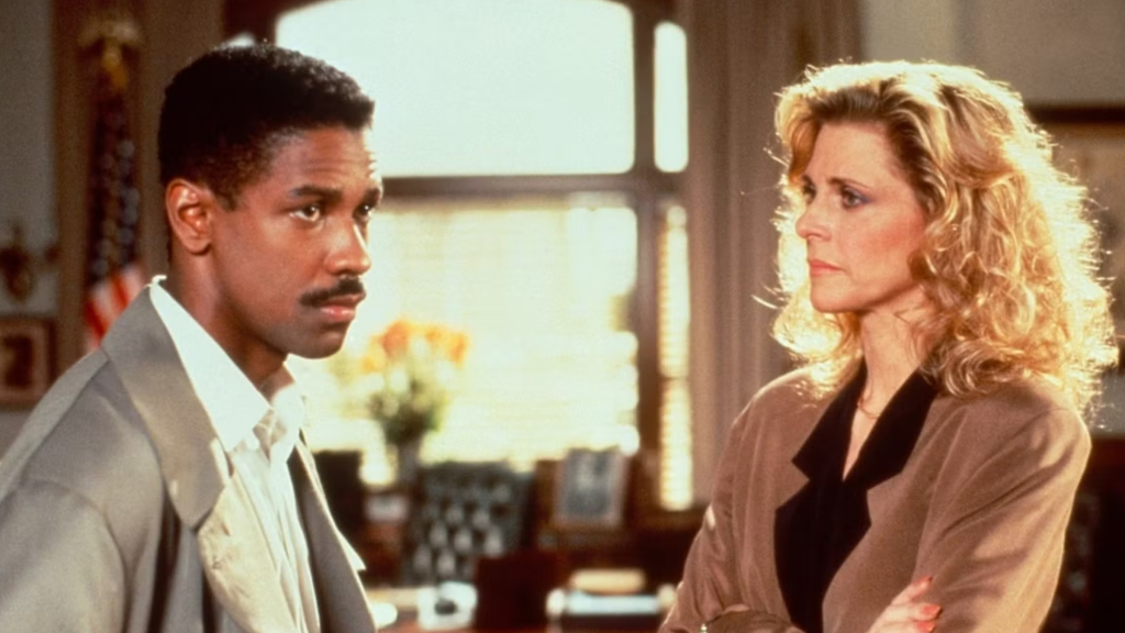 A still from the movie Ricochet (1991)