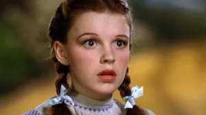 Wicked: For Good Turns Dorothy Into a Villain, and 1 Changed Wizard of Oz Detail Confirms It